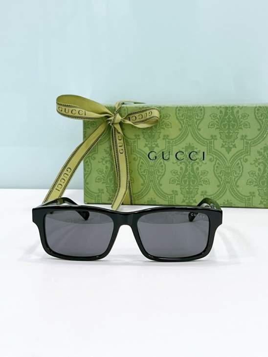Picture of Gucci Sunglasses _SKUfw79120347fw